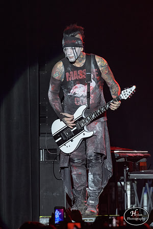 Sixx-A.M.-HylanPhotography-SandsBethlehemEventCenter--7.jpg