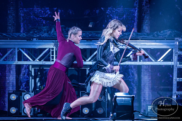 LindseyStirling-HylanPhotography-SandsEventCenter-WLEV-3-2.jpg