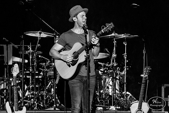 RyanKinder-HylanPhotography-SandsBethlehemEventCenter-CatCountry-01-2.jpg