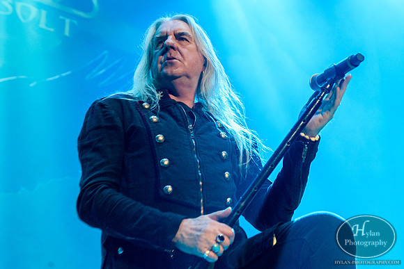 Saxon-HylanPhotography-MoheganSunArenaPa-203727.jpg