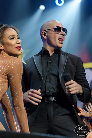 Pitbull-HylanPhotography-PPLCenter-WLEV-213322.jpg