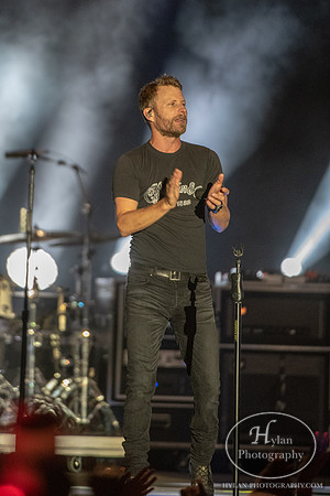 DierksBentley-HylanPhotography-Musikfest2018-CatCountry-2-15.jpg