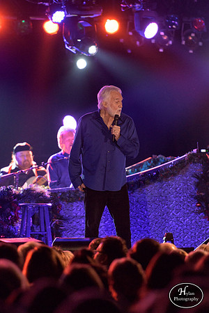 KennyRogers-HylanPhotography-ValleyForgeCasino-211208.jpg