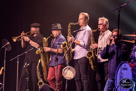 HueyLewis-HylanPhotography-SandsBethlehemEventCenter-WLEV-201910.jpg