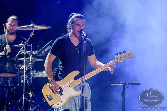 TheBandPerry-HylanPhotography-Musikfest2017-CatCountry-2.jpg