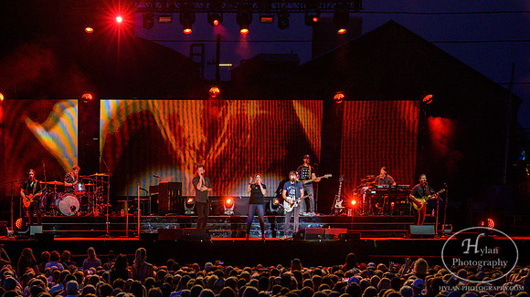 LadyAntebellum-HylanPhotography-Musifest2019-CatCountry96-203243.jpg