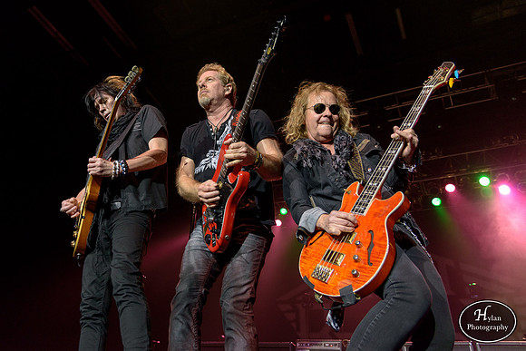 NightRanger-HylanPhotography-SandsBethlehemEventCenter-212452.jpg