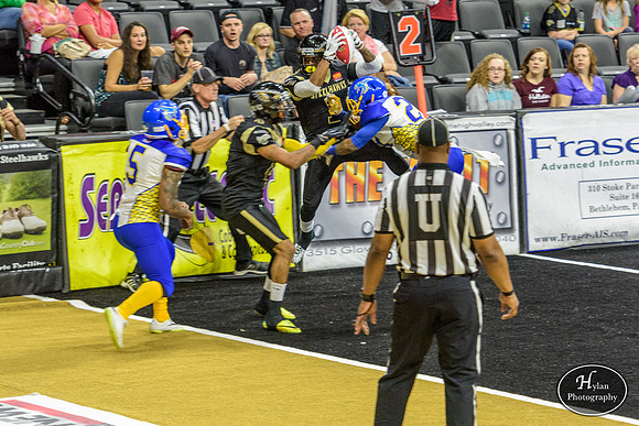 LVSteelhawks_vx_PhilYellowJackets-HylanPhotography-PPLCenter-01-9.jpg