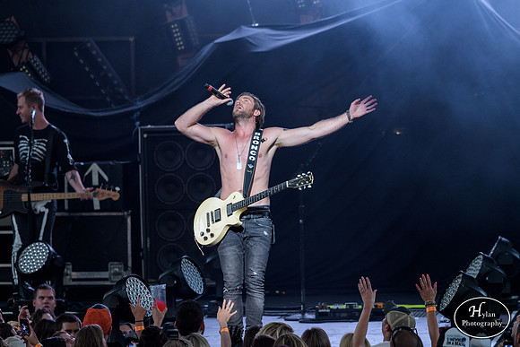 CanaanSmith-HylanPhotography-PavilionAtMontage-CatCountry-02-4.jpg