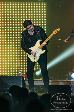SimpleMinds-HylanPhotography-SandsEventCenter-WLEV-192006.jpg
