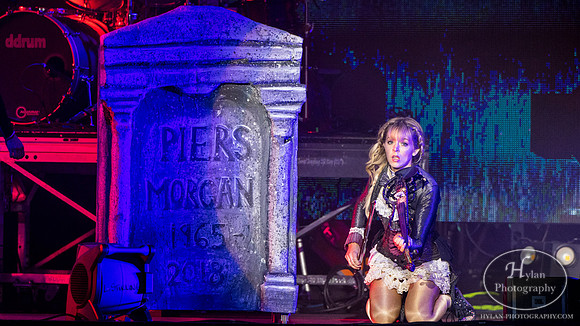 LindseyStirling-HylanPhotography-SandsEventCenter-WLEV-2-10.jpg
