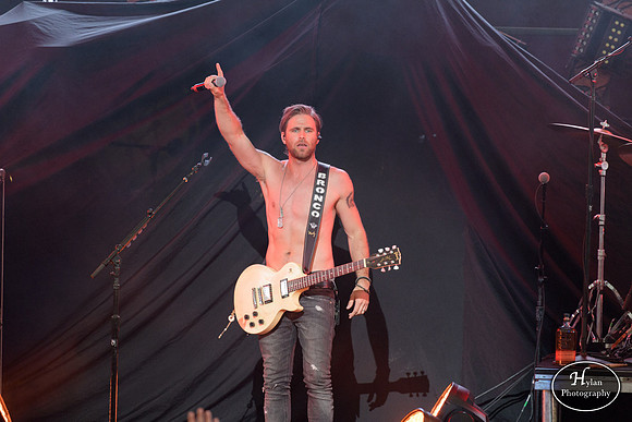 CanaanSmith-HylanPhotography-PavilionAtMontage-CatCountry-03-2.jpg
