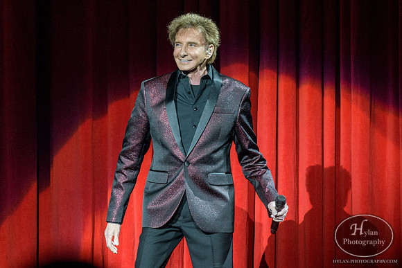 BarryManilow-HylanPhotography-PPLCenter-WLEV-2-6.jpg