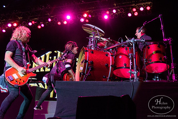 NightRanger-Aug2016-HylanPhotography-SandsEventCenter-WLEV-190450.jpg