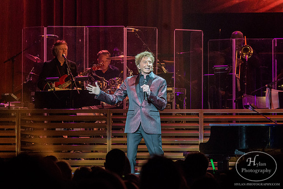 BarryManilow-HylanPhotography-PPLCenter-WLEV-2-8.jpg