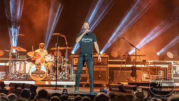 DierksBentley-HylanPhotography-Musikfest2018-CatCountry-204215.jpg