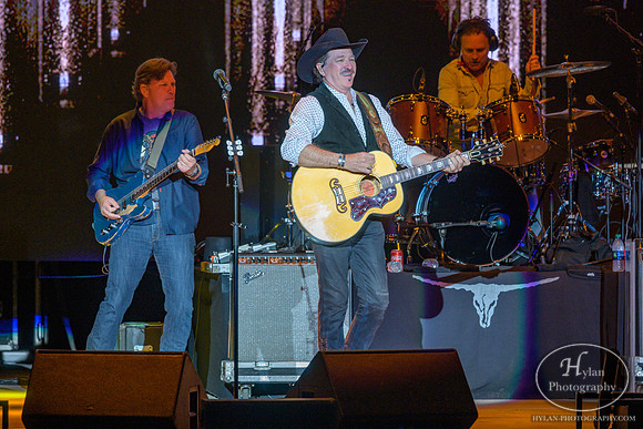 Brooks&Dunn-HylanPhotography-AllentownFair2019-WLEV-203550.jpg