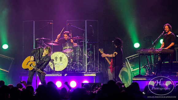 GooGooDolls-HylanPhotography-SandsEventCenter-WLEV-03.jpg