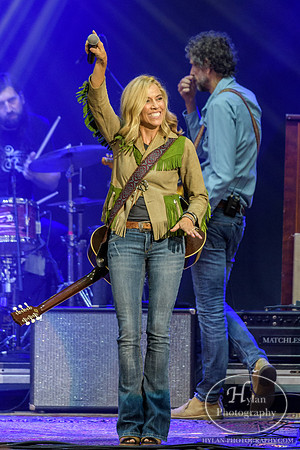 Outlaw Music Festival-HylanPhotography-PavilionatMontageMountain-CatCountry-02-4.jpg
