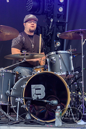 BrandonLay-HylanPhotography-SteelStacks-CatCountry-3-3.jpg