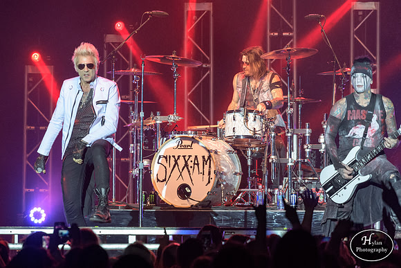Sixx-A.M.-HylanPhotography-SandsBethlehemEventCenter--10.jpg