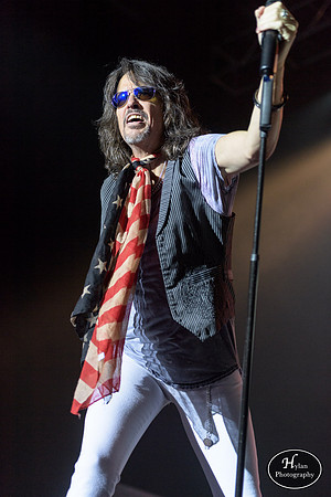 Foreigner-HylanPhotography-SandsEventCenter-WLEV-02-3.jpg