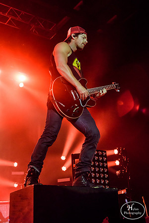 KipMoore-HylanPhotography-SandsBethlehemEventCenter-CatCountry-213716.jpg