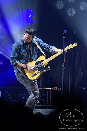 OldDominion-HylanPhotography-SantanderArena-CatCountry-03-2.jpg