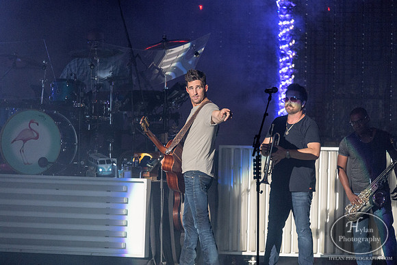 JakeOwen-HylanPhotography-AllentownFair2016-CatCountry-201938.jpg