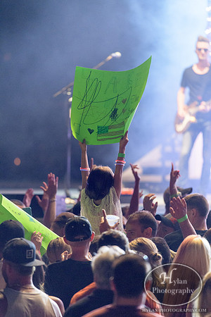 JakeOwen-HylanPhotography-AllentownFair2016-CatCountry-202236.jpg