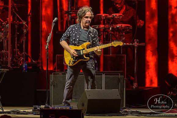 Hall&Oates-HylanPhotography-AllentownFair2019-WLEV-205055.jpg