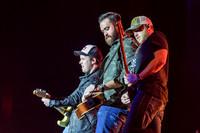 LukeCombs-HylanPhotography-SandsEventCenter-CatCountry96-4.jpg