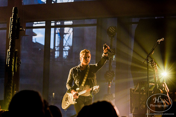HunterHayes-HylanPhotography-SteelStacks-CatCountry96-203120.jpg