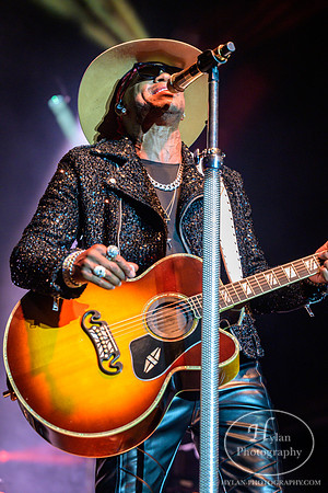JimmieAllen-WCEC-CatCountry-4434.jpg