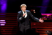 BarryManilow-HylanPhotography-MoheganSunArena-WLEV-203004.jpg