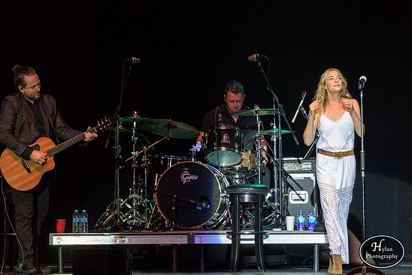 LeAnnRimes-HylanPhotography-SandsBethlehemEventCenter-CatCountry-201450.jpg