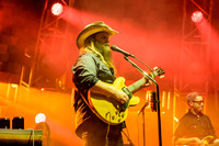 ChrisStapleton-HylanPhotography-PPLCenter-CatCountry96-2-2.jpg
