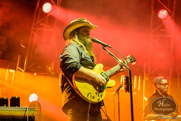 ChrisStapleton-HylanPhotography-PPLCenter-CatCountry96-2-2.jpg