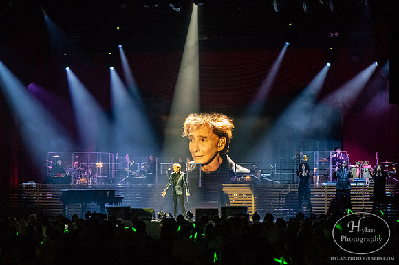 BarryManilow-HylanPhotography-WCEC-WLEV-3-4.jpg