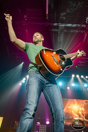 Josh Turner