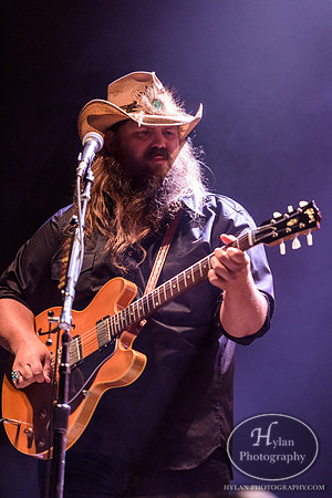 ChrisStapleton-HylanPhotography-AllentownFair2016-CatCountry-202938.jpg