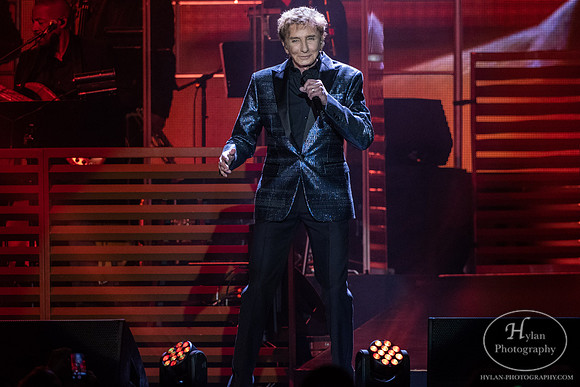 BarryManilow-HylanPhotography-WCEC-WLEV-2-4.jpg