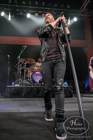 Daughtry-HylanPhotography-Steelstacks-WLEV-2.jpg