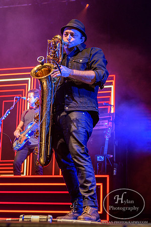 FitzandTheTantrums-HylanPhotography-SandsEventCenter-WLEV-212756.jpg