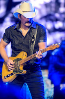 BradPaisley-HylanPhotography-MoheganSunArena-CatCountry-212336.jpg