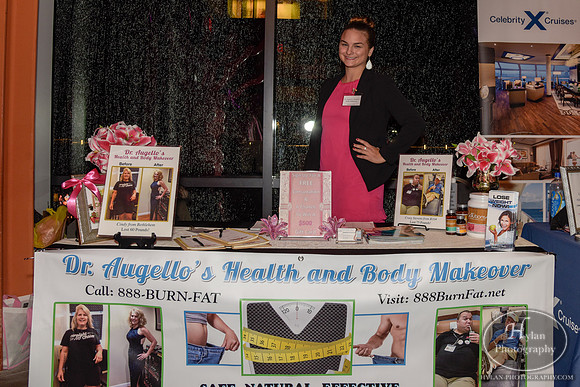 LittlePinkDressParty2016-HylanPhotography-MusikfestCafe-WLEV-192736.jpg