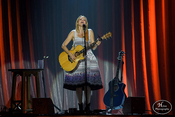 Jewel-HylanPhotography-SandsBethlehemEventCenter-WLEV-02-2.jpg