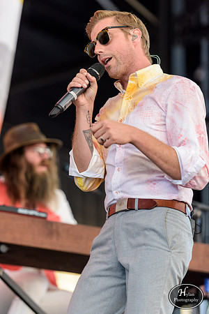 AndrewMcMahon-HylanPhotography-PavilionatMontageMountain-03-3.jpg