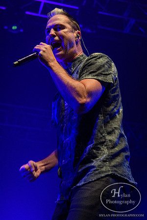 FitzandTheTantrums-HylanPhotography-SandsEventCenter-WLEV-211854.jpg