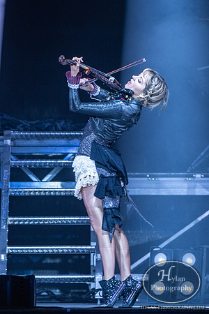 LindseyStirling-HylanPhotography-SandsEventCenter-WLEV-2-4.jpg
